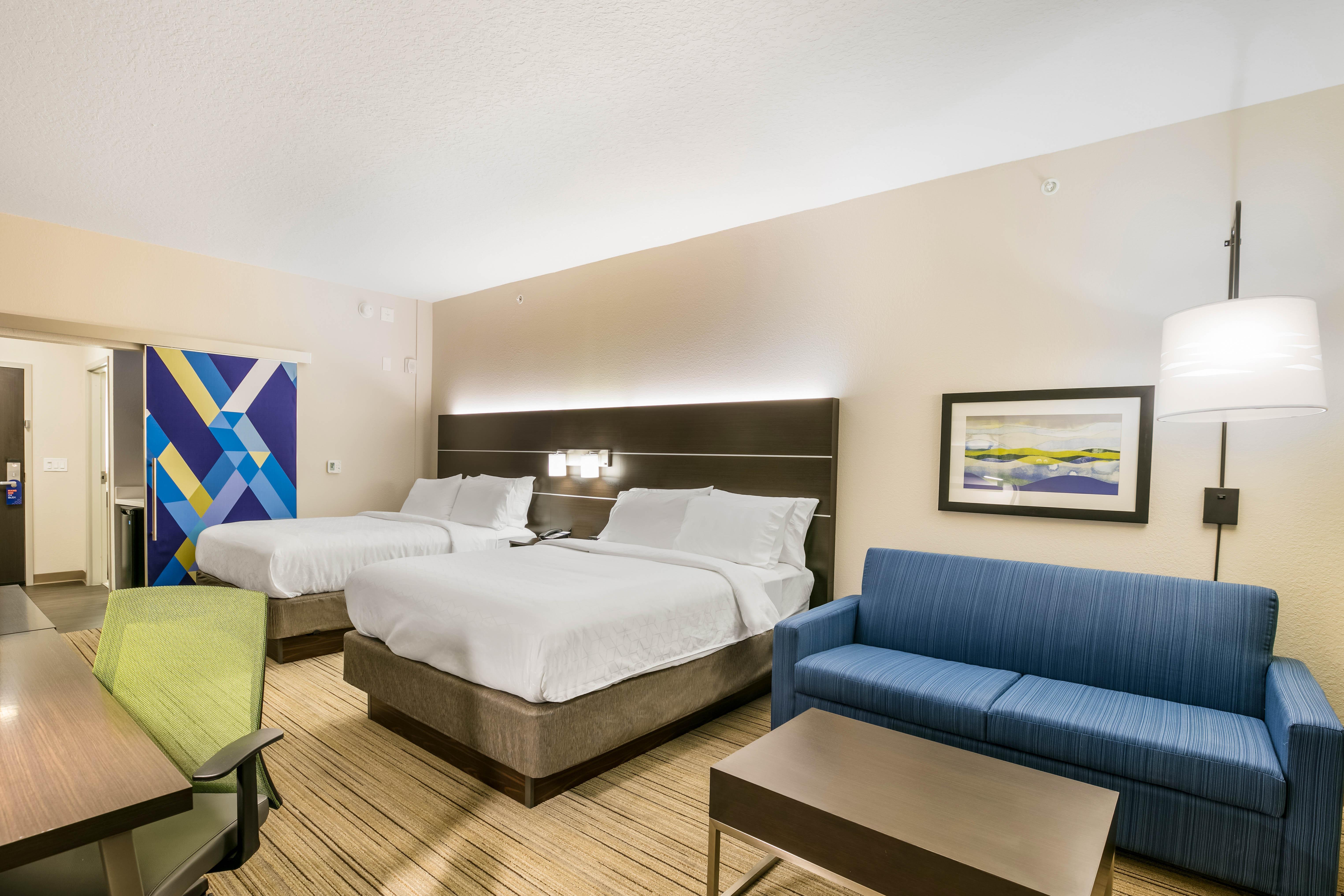Holiday Inn Express & Suites Jacksonville - Town Center By Ihg Exterior photo